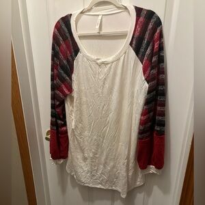 Celeste blouse 2x nwot, only wrinkled from packaging.